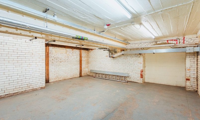 Market St, Barnsley to rent - Interior Photo - Image 2 of 14