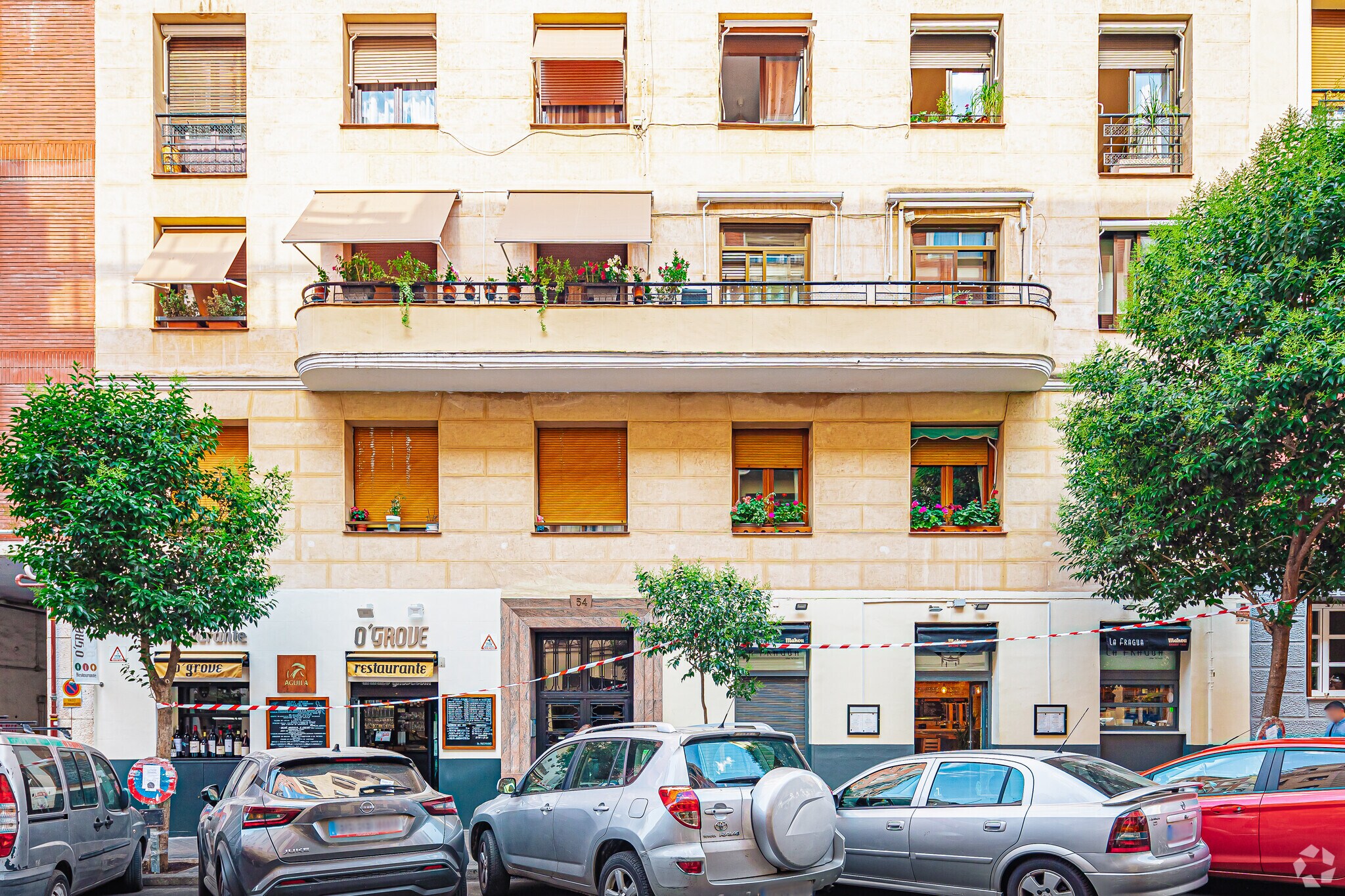Retail in Madrid, Madrid to rent Primary Photo- Image 1 of 2