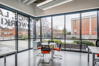 31 Russell St, Liverpool to rent Interior Photo- Image 2 of 3