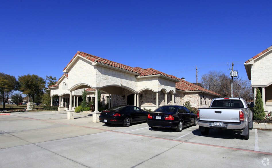 300 E Medical Center Blvd, Webster 77598 Baybrook Medical Condos