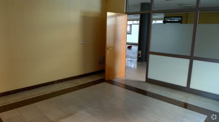 Cuenca, CUE 16002 -  -  - Interior Photo - Image 2 of 8
