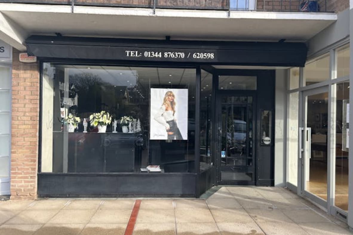 53-79 Chobham Rd, Sunninghill to rent Building Photo- Image 1 of 6