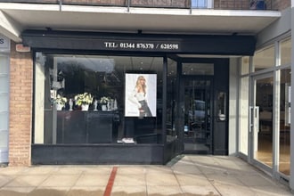 53-79 Chobham Rd, Sunninghill to rent Building Photo- Image 1 of 6