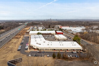 111 Roberts St, East Hartford, CT - AERIAL  map view