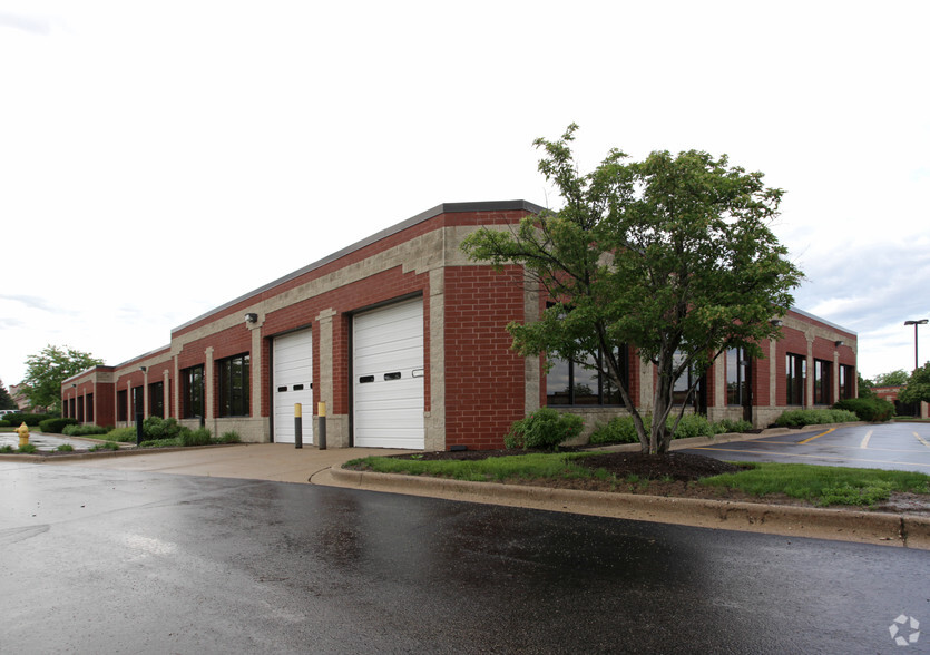 270 Remington Blvd, Bolingbrook, IL for rent - Building Photo - Image 2 of 7