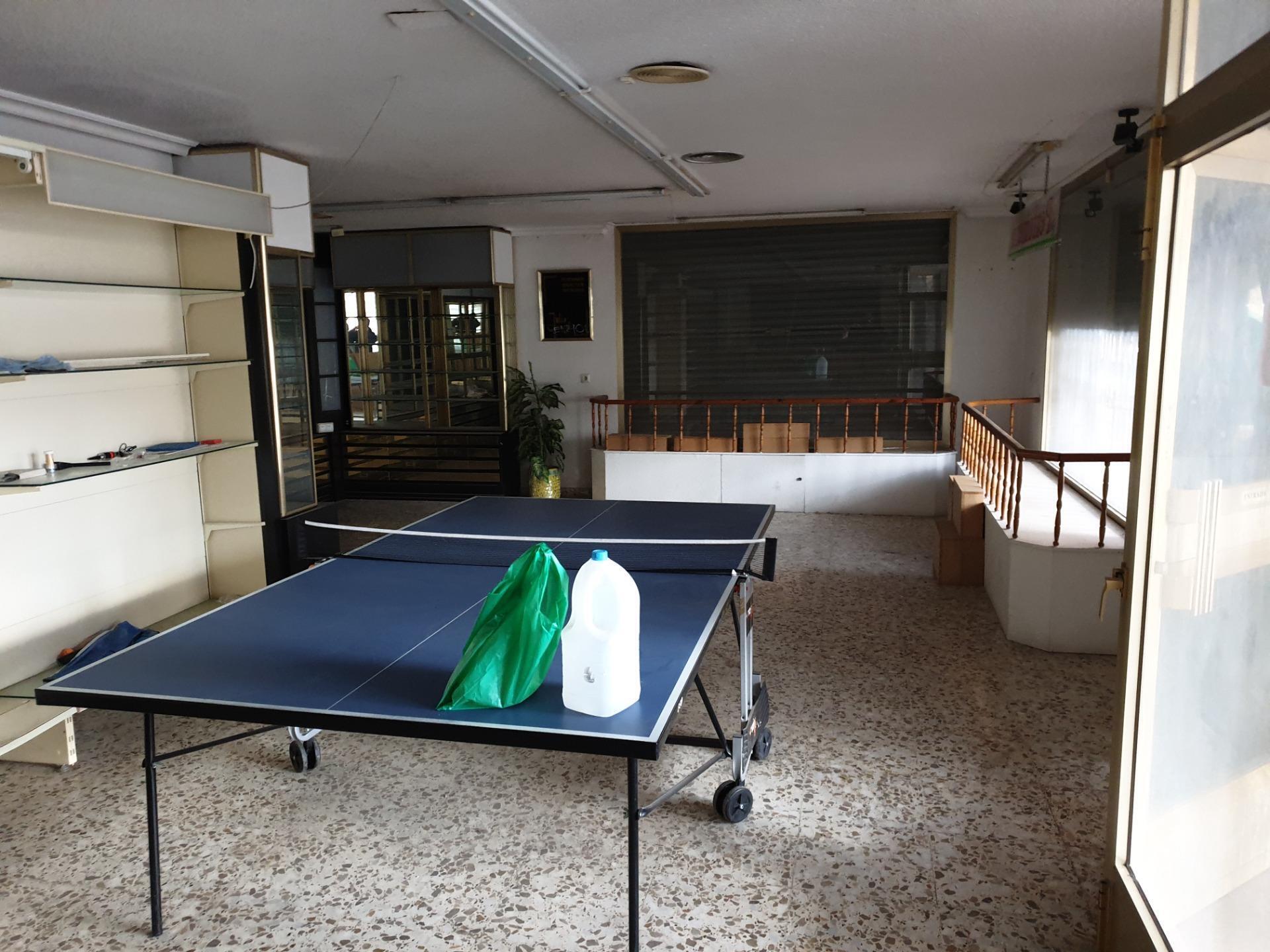 Retail in Petrer for sale Building Photo- Image 1 of 36