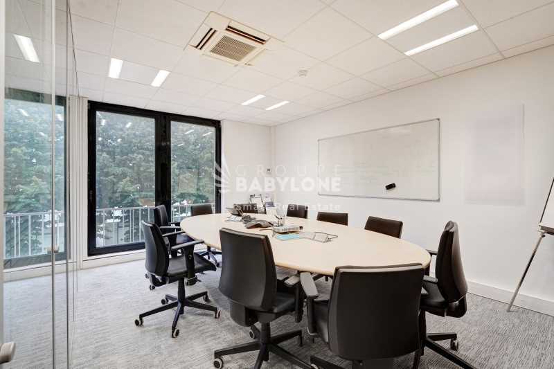 Office in Levallois-Perret to rent - Interior Photo - Image 3 of 15