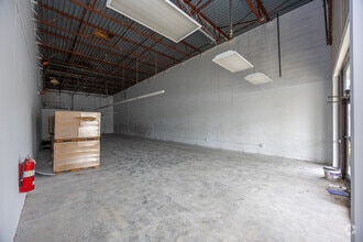 593-659 Holcomb Bridge Rd, Roswell, GA to rent Interior Photo- Image 2 of 5