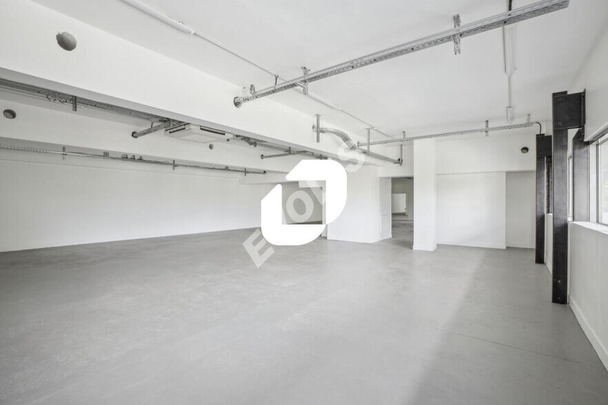 Office in Pantin to rent - Interior Photo - Image 2 of 16