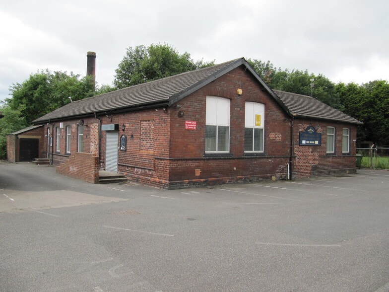 Newland Ln, Normanton for sale - Primary Photo - Image 1 of 1