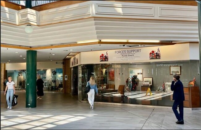 More details for 39 Green Lanes Shopping Centre, Barnstaple - Retail to Rent