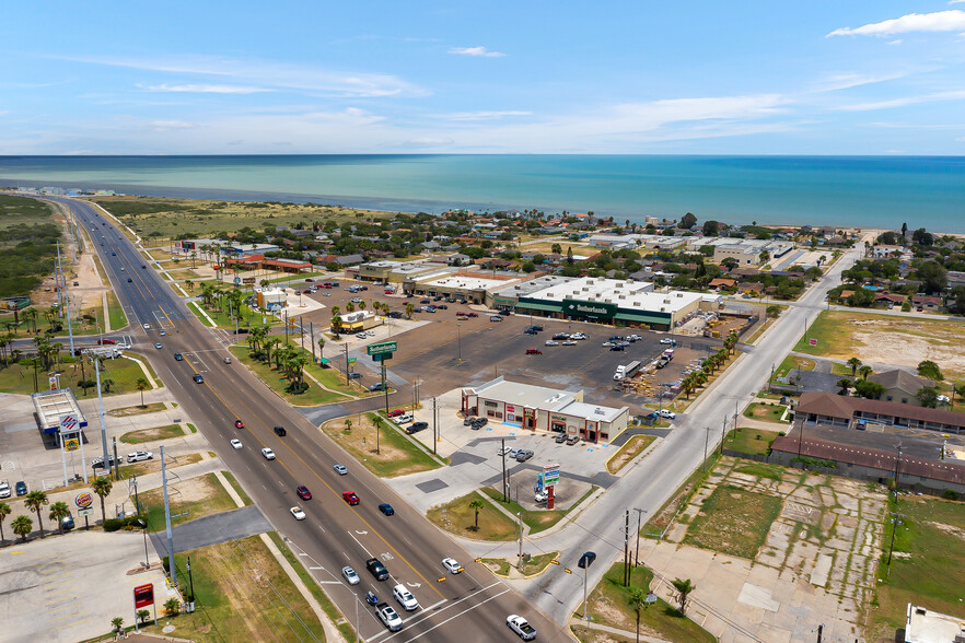 1723 Highway 100, Port Isabel, TX for rent - Building Photo - Image 2 of 9