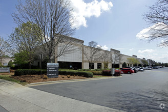 3125 Horseshoe Ln, Charlotte, NC for rent Building Photo- Image 1 of 17