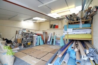 Hundred Acre Ln, Haywards Heath to rent Interior Photo- Image 1 of 1