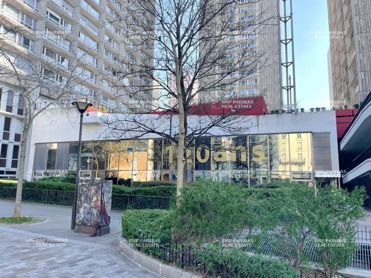 Build-to-Rent in Paris for sale Building Photo- Image 1 of 6