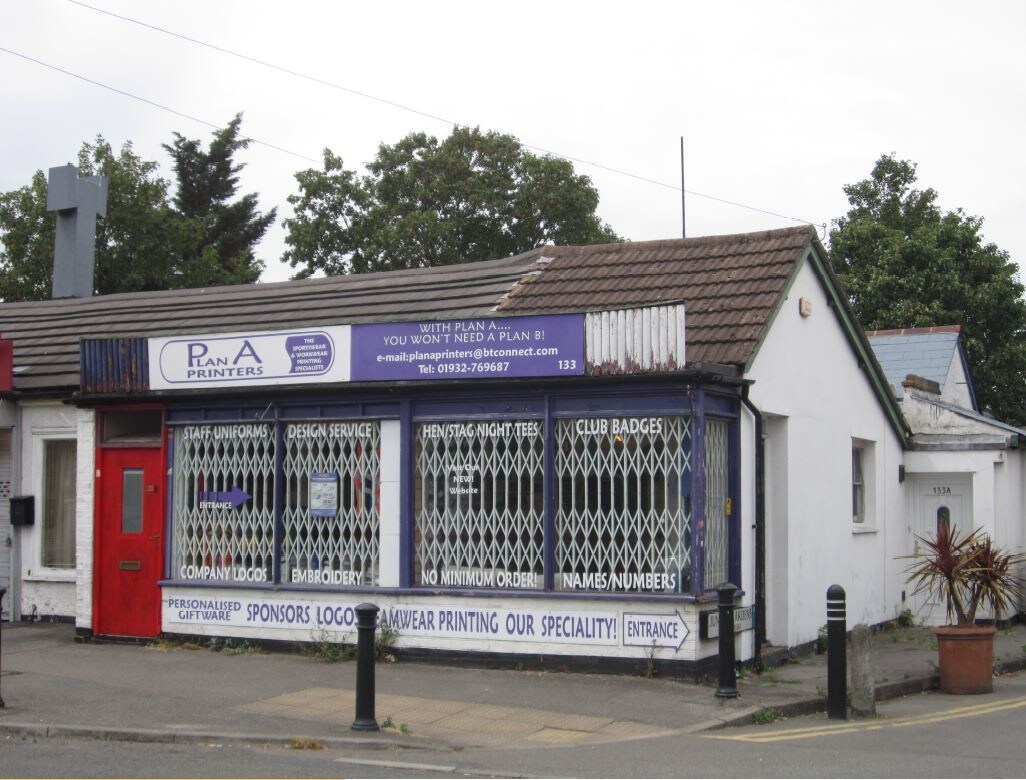 133 Vicarage Road, Sunbury On Thames for sale Primary Photo- Image 1 of 1
