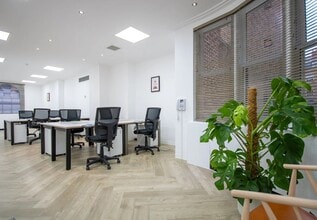 55-59 Blandford St, London to rent Interior Photo- Image 1 of 2