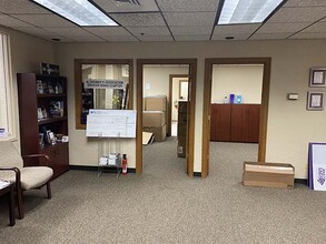 2993-2999 N Cole Rd, Boise, ID to rent Interior Photo- Image 2 of 12