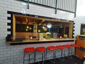 Retail in Piera, Barcelona to rent Interior Photo- Image 2 of 9