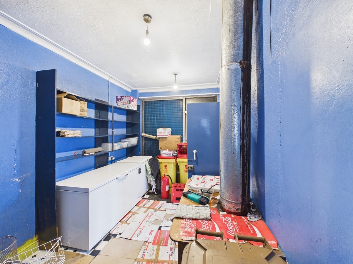 7-28 Crieff Rd, Perth, PKN PH1 5AG - Unit 22-24 - - Interior Photo - Image 2 of 4