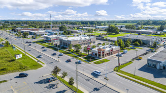 Hyde Park Commons - Commercial Property