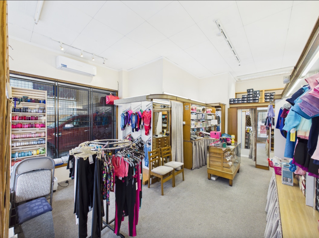 12-20 Kyle St, Ayr, SAY KA7 1RZ - Unit 16 -  - Interior Photo - Image 2 of 2