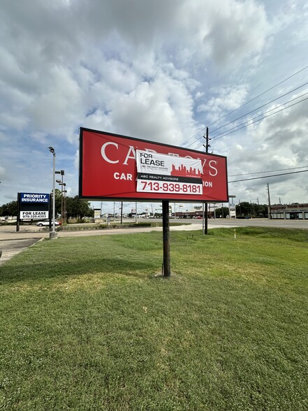 2650 Highway 6 S, Houston, TX for rent - Building Photo - Image 2 of 15