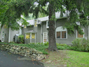 489 Danbury Rd, Wilton, CT for rent Building Photo- Image 1 of 1