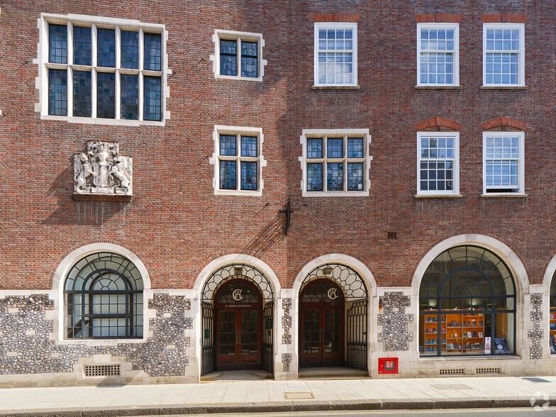 27 Great Smith St, London to rent - Building Photo - Image 2 of 4