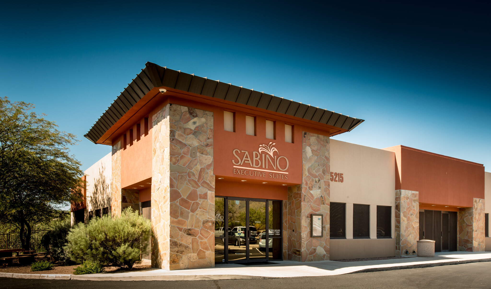 5215 Sabino Canyon Rd, Tucson, AZ for rent Building Photo- Image 1 of 5