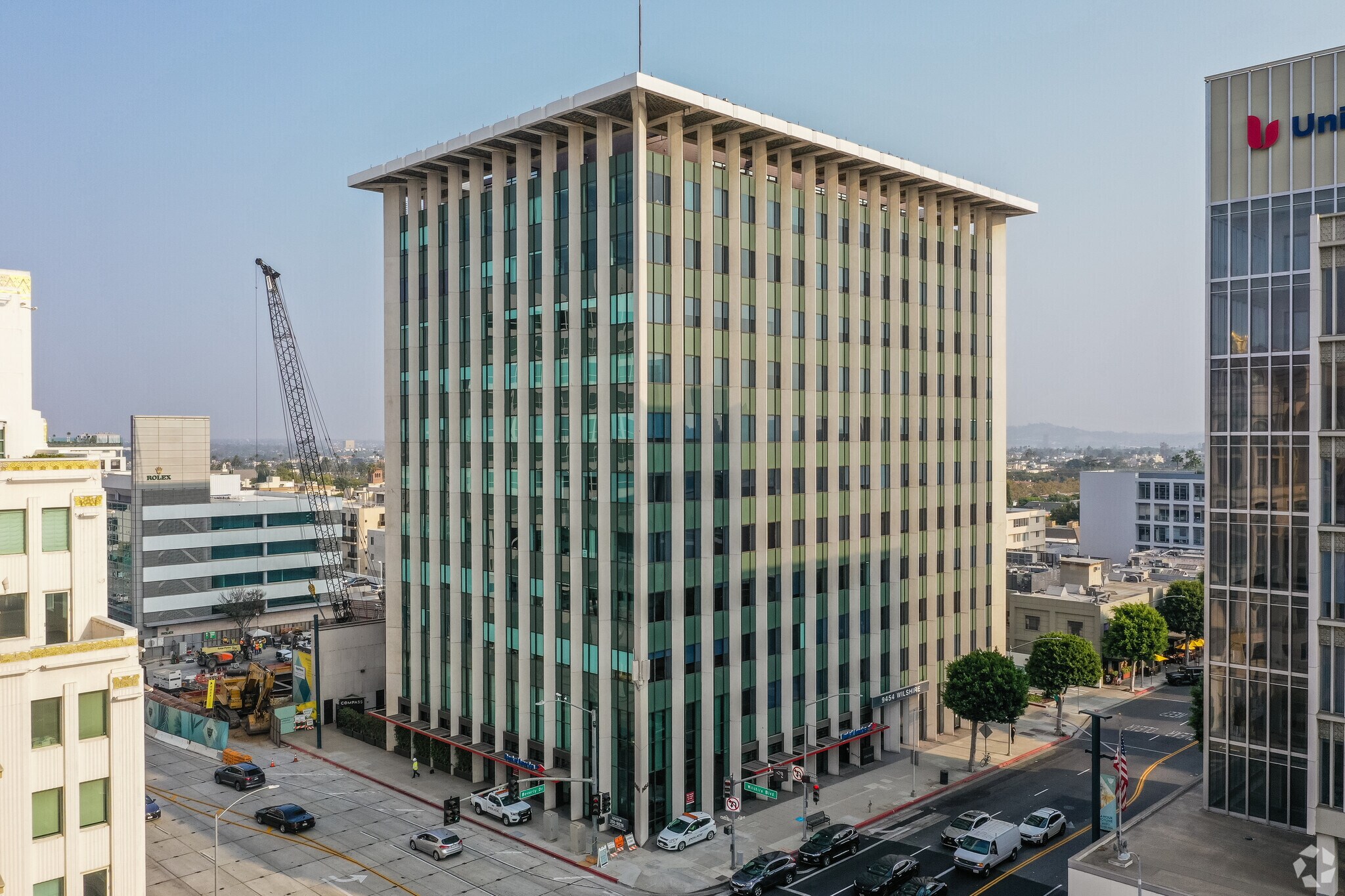 9454 Wilshire Blvd, Beverly Hills, CA to rent Building Photo- Image 1 of 8