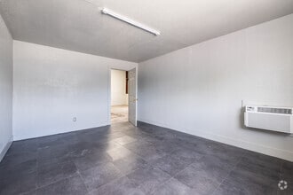 7676 N I-45, Houston, TX to rent Interior Photo- Image 1 of 4