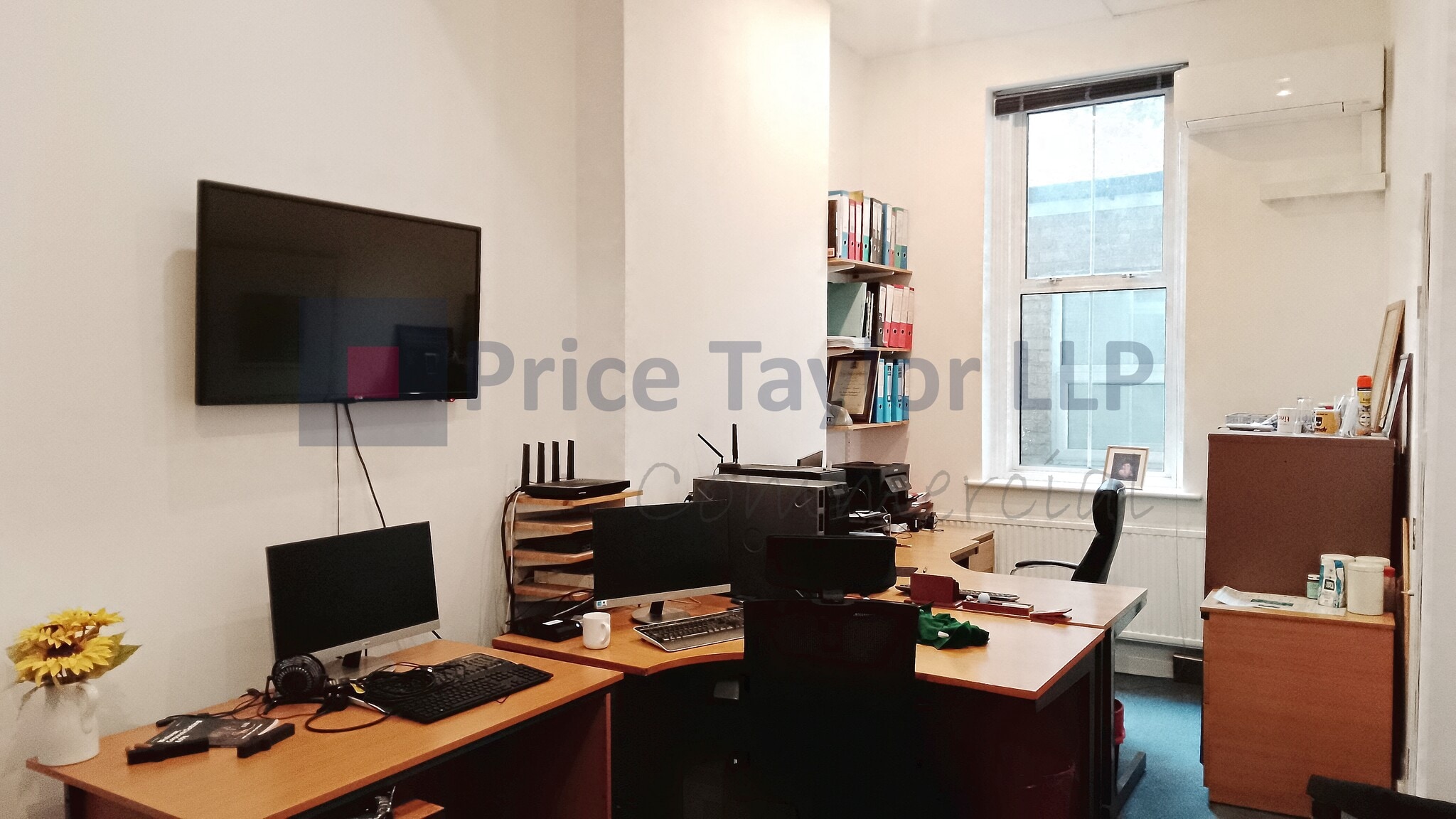 96 Farringdon Rd, London to rent Interior Photo- Image 1 of 3