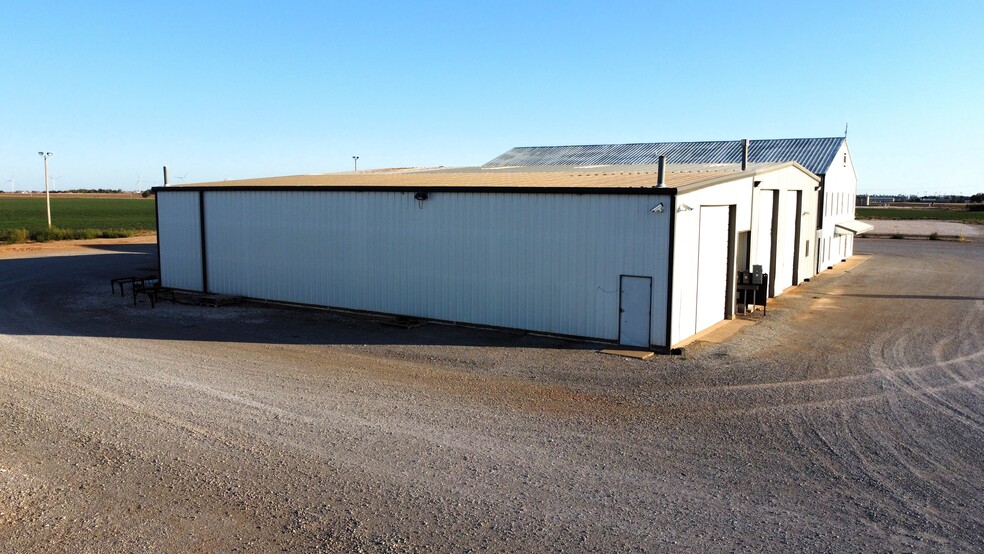 2760 US Highway 81, Hennessey, OK for sale - Building Photo - Image 2 of 46