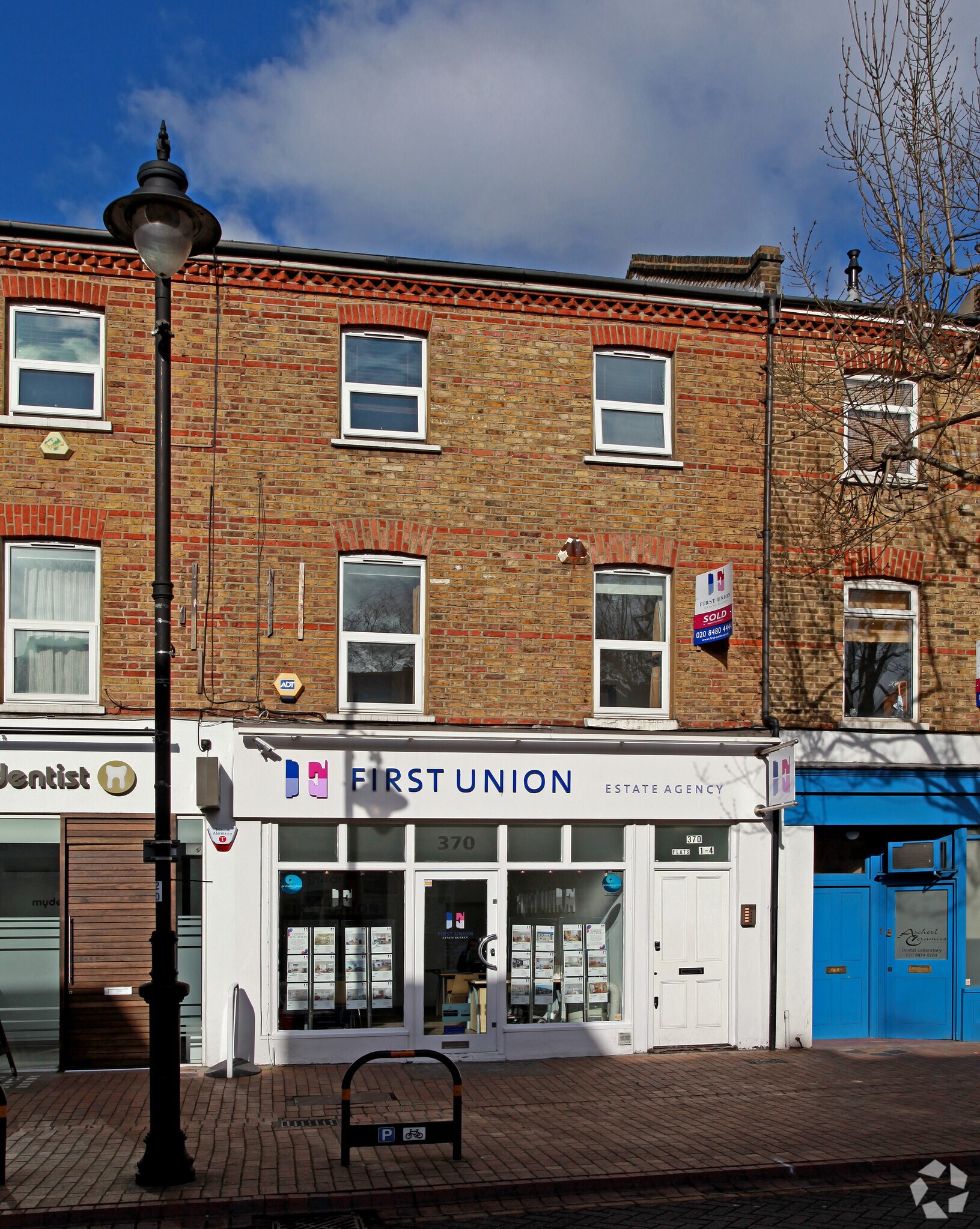 370 Old York Rd, London for sale Primary Photo- Image 1 of 1