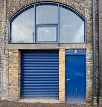 Courtenay Pl, London to rent Building Photo- Image 1 of 1