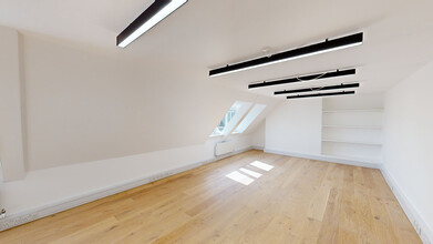 18 Victoria Park Sq, London for rent Matterport 3D Scan- Image 1 of 6