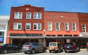 620 W Main St, Sylva, NC for sale Primary Photo- Image 1 of 1