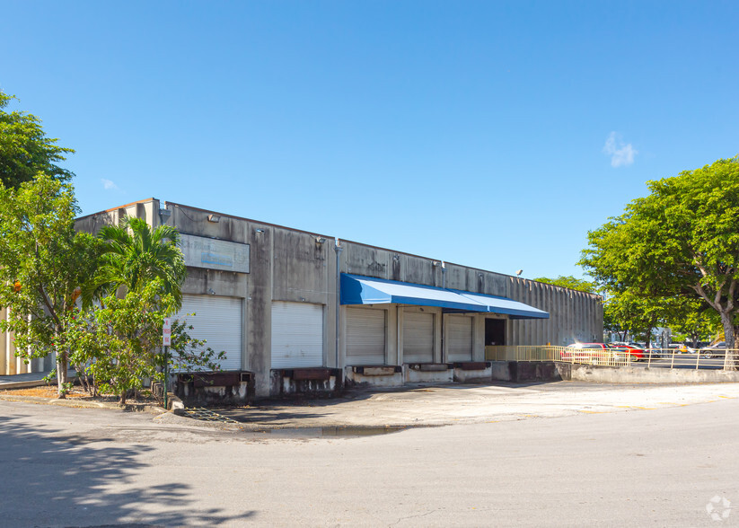 4302 SW 73rd Ave, Miami, FL for sale - Building Photo - Image 1 of 1