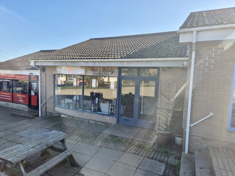 69-75 Wellington Rd, Newport to rent - Building Photo - Image 1 of 1