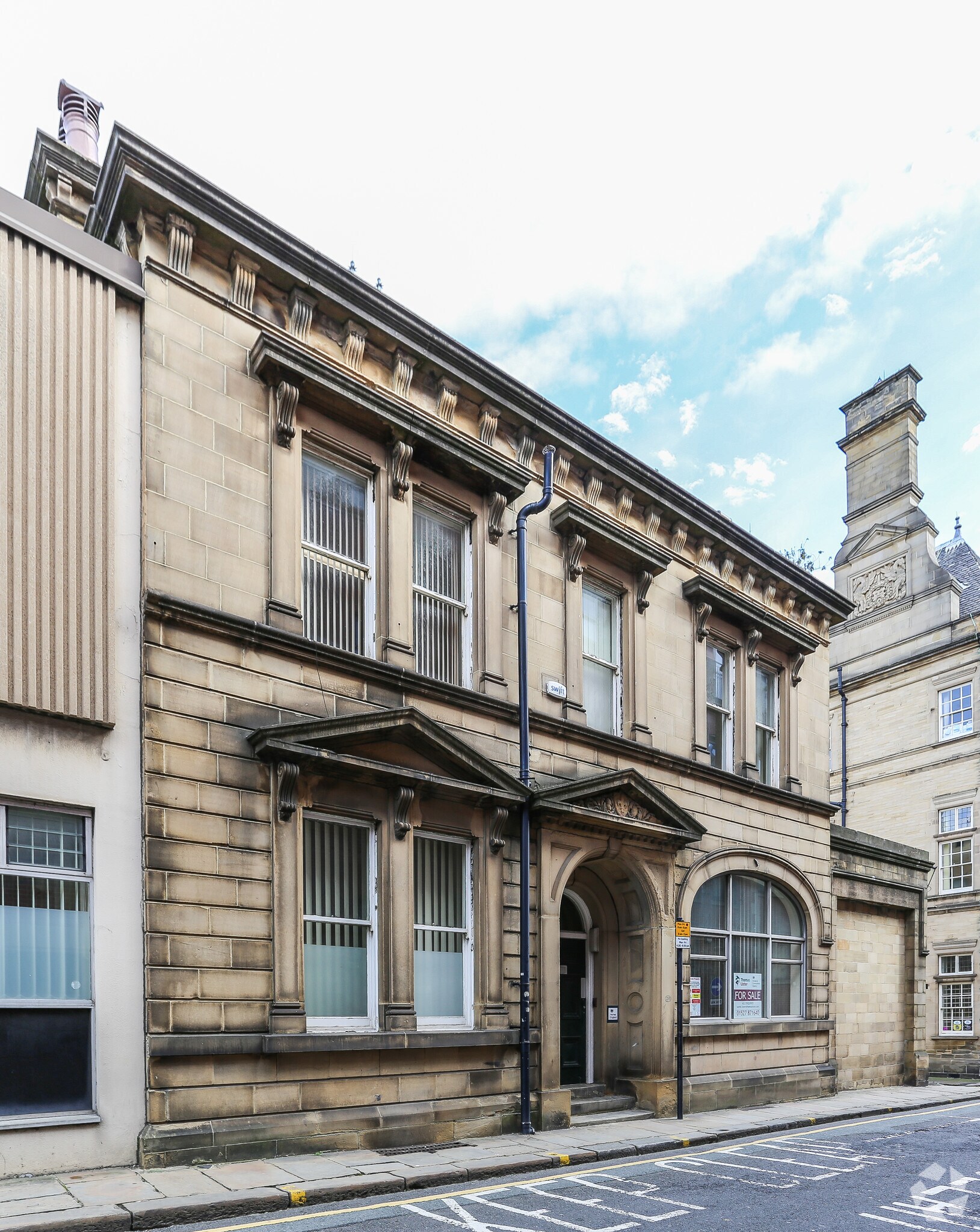 Cliff Parade, Wakefield for sale Primary Photo- Image 1 of 1