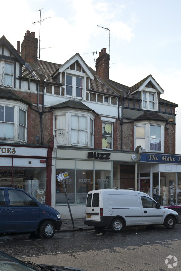 19 Wickham Ave, Bexhill On Sea, TN39 3EP UK