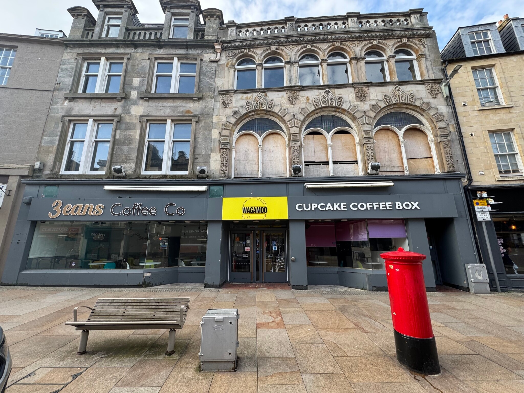 207-217 High St, Kirkcaldy to rent Building Photo- Image 1 of 15