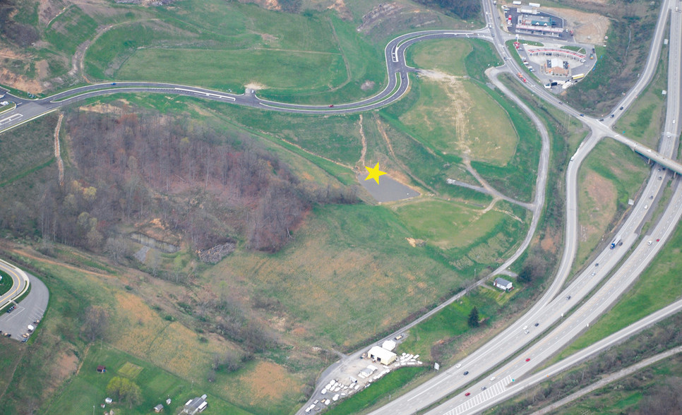 White Oaks Blvd, Bridgeport, WV for sale - Primary Photo - Image 1 of 3