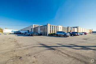 More details for 225-229 Robbins Ln, Syosset, NY - Industrial for Rent