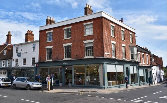 More details for 60-62 High Street, Lymington - Retail to Rent