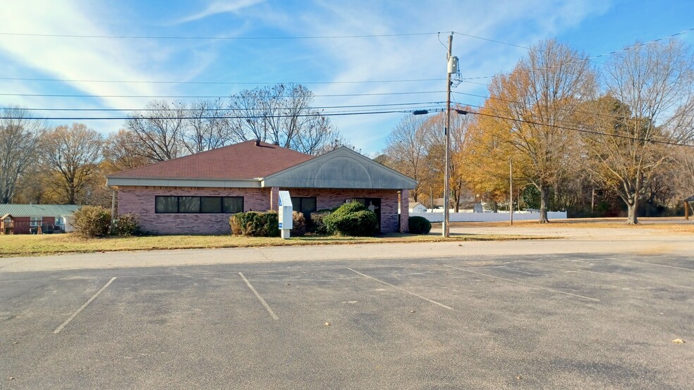 3511 Chere Carol Rd, Humboldt, TN for sale - Building Photo - Image 1 of 37