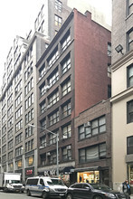 223 W 36th St, New York, NY for rent Building Photo- Image 1 of 6