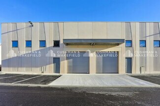 More details for 291 Chemin Des Pinchinades, Les Pennes-Mirabeau - Light Industrial for Sale