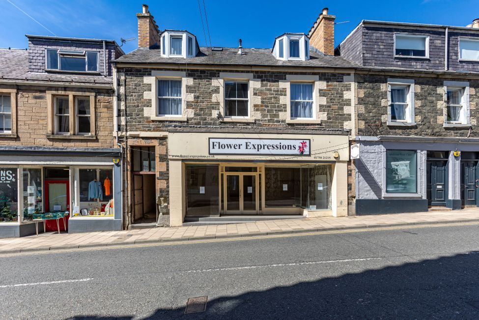 18-20 West Port, Selkirk for sale Primary Photo- Image 1 of 1